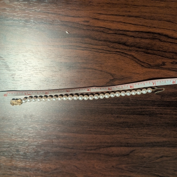 Sea Magic by Mikimoto Freshwater Pearl Bracelet (6mm) - Picture 5 of 6